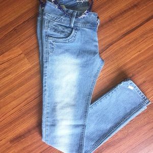 🦋Jeans 👖 🇨🇴 butt lift effect ⬆️⤴️